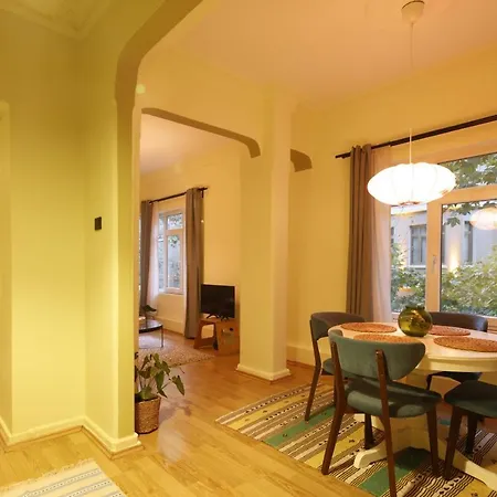 Vibrant&central Flat Near Taksim Square * İstanbul