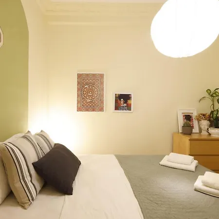 Daire Vibrant&central Flat Near Taksim Square *