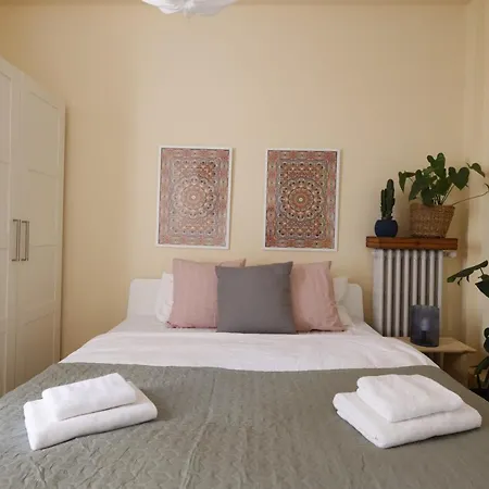 Vibrant&central Flat Near Taksim Square Daire İstanbul