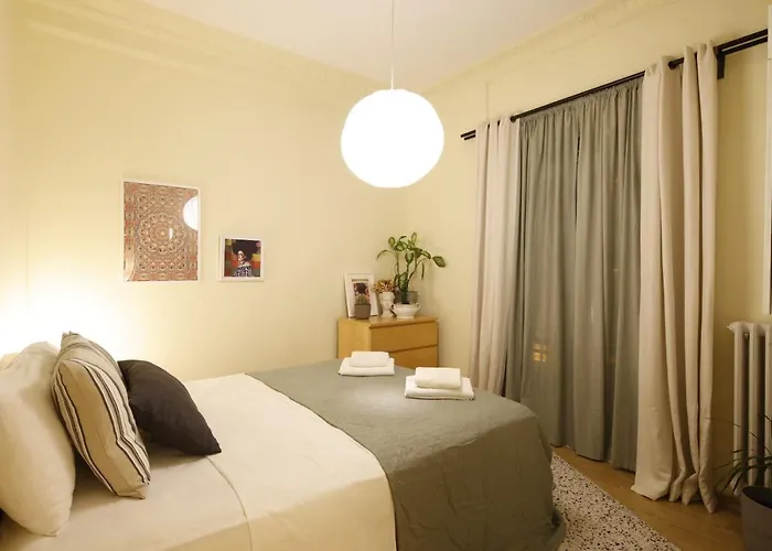 Apartment And Istanbul